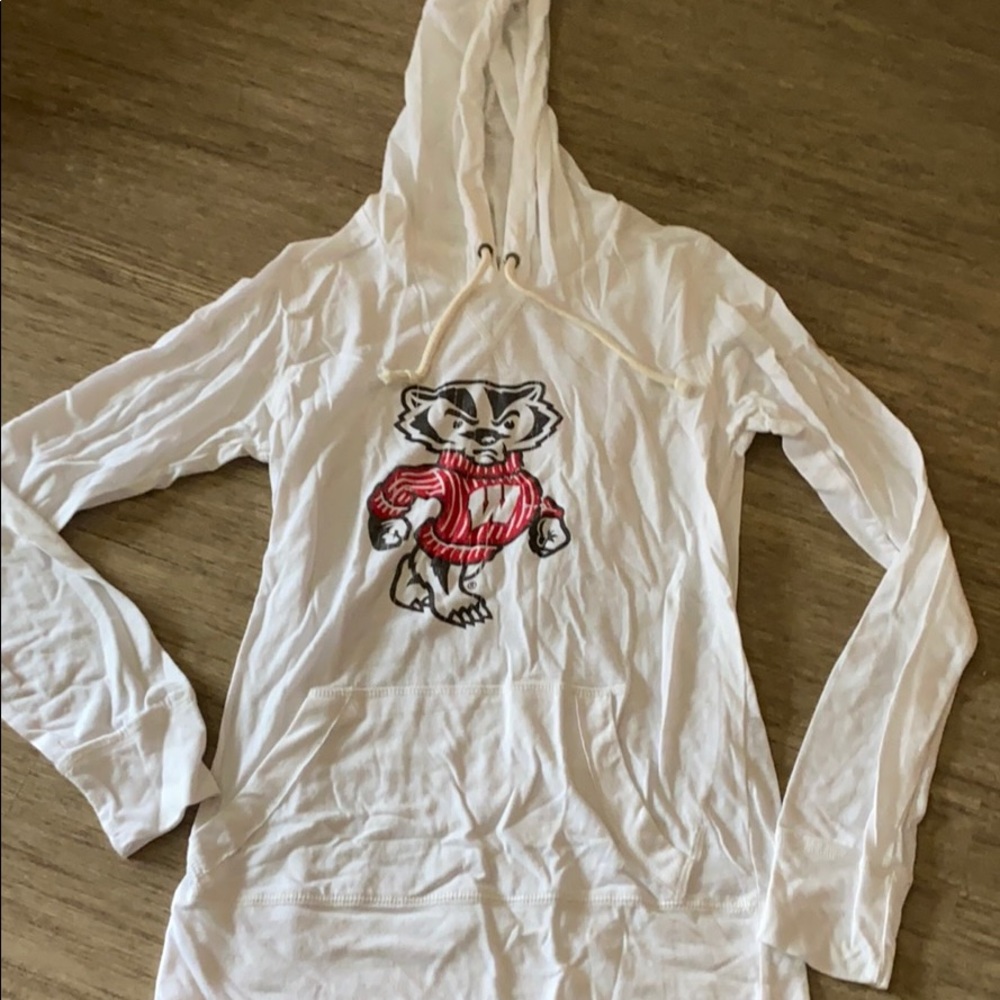 Wisconsin Badgers light hoodie